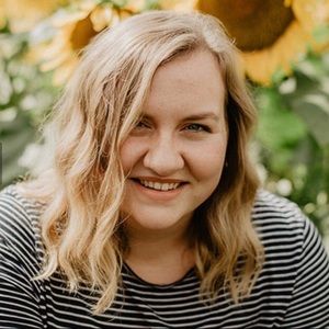 Meet your Posher, Julia